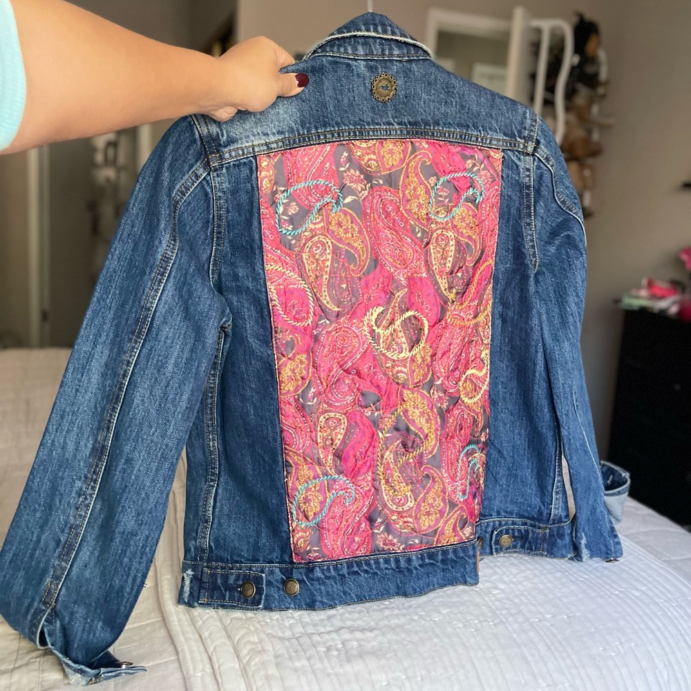 Jean Jacket with back print